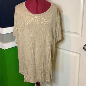 Leopard gold print tshirt